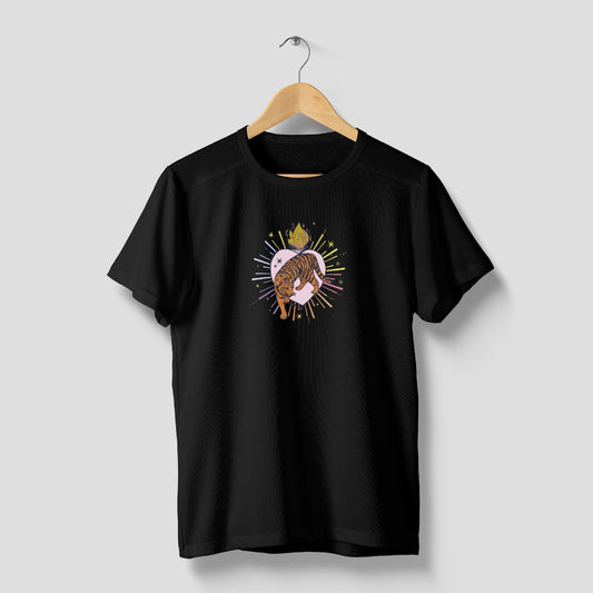 ROAR WITH PASSION T-SHIRT BLACK