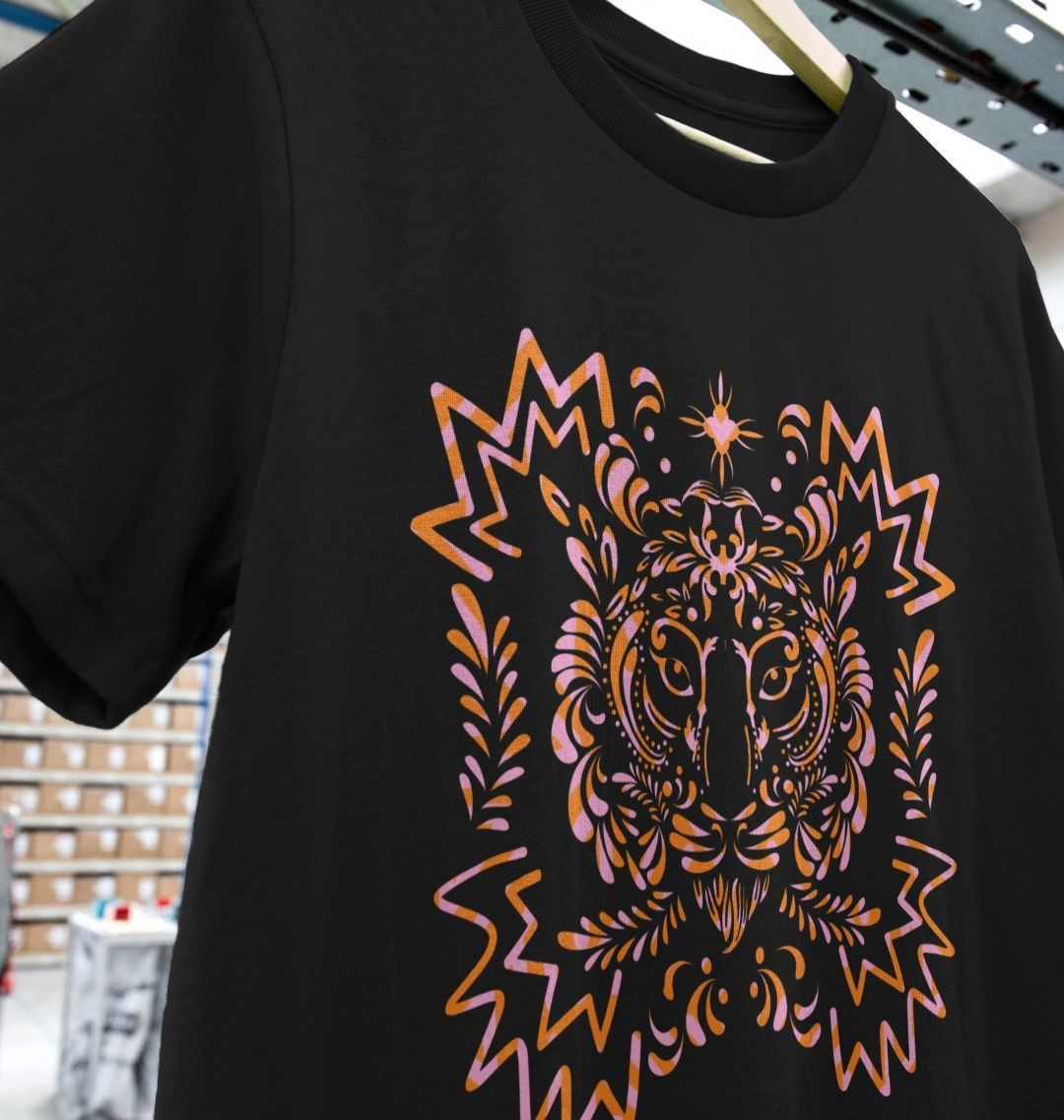 THE ZANDRA PRINTED T-SHIRT BLACK £22